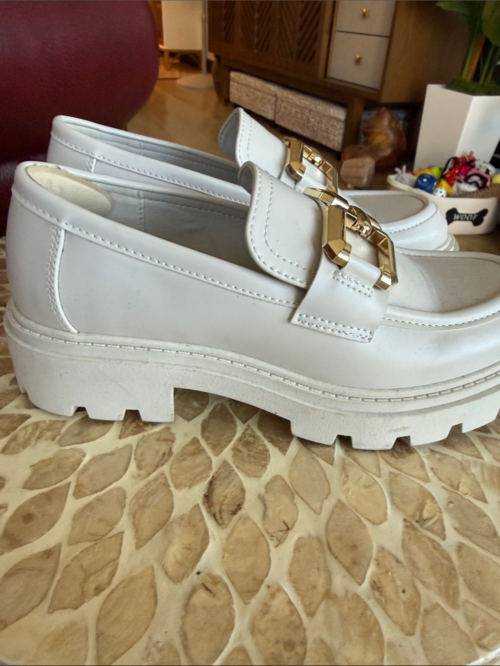 Steve Madden White Loafers with Gold Chain Accent - Picture 2 of 4